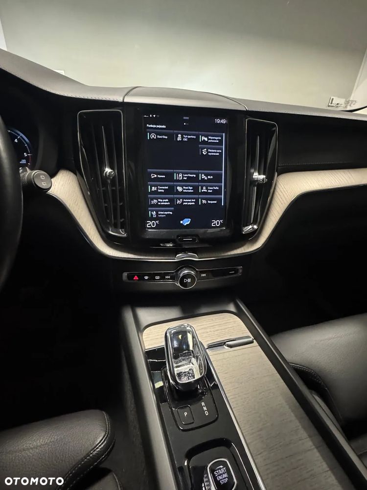 Volvo XC 60 D4 AWD Geartronic Inscription - 11