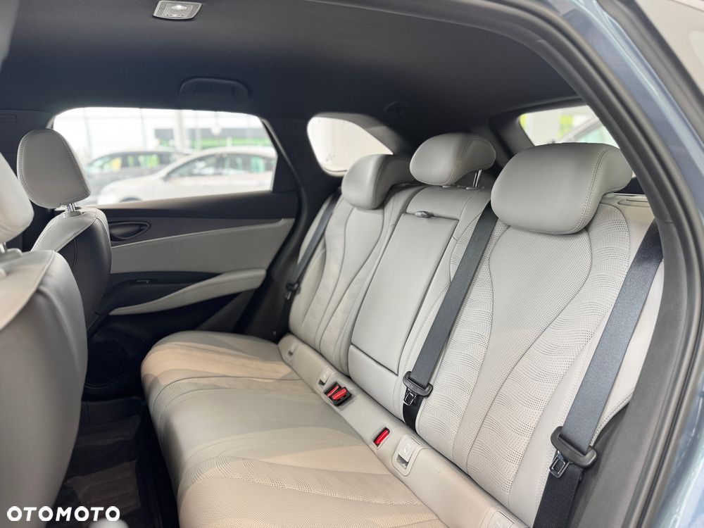 BYD Seal 6 - 12