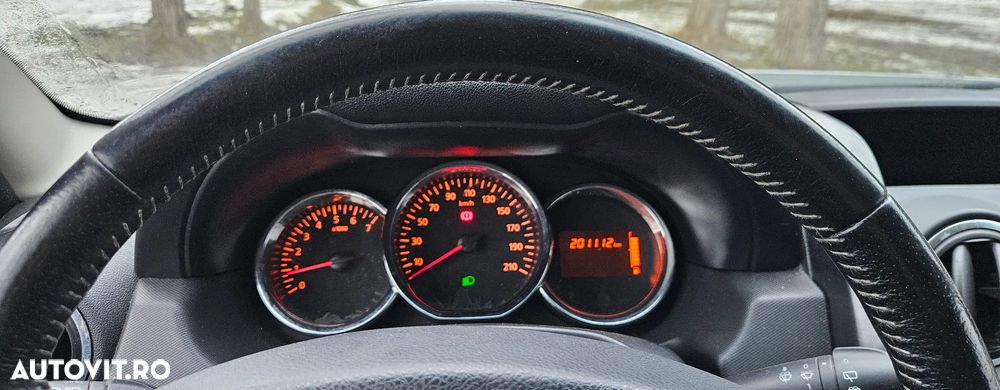 Dacia Duster dCi 110 4WD Prestige - 8