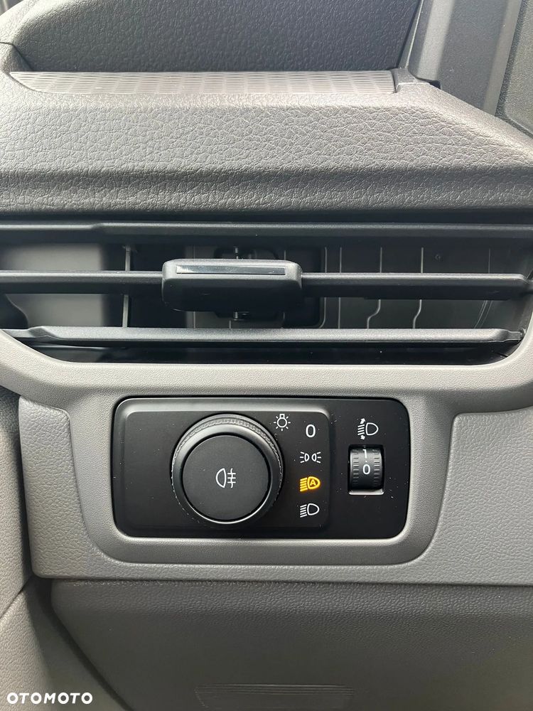 Volkswagen Nowy Transporter Furgon - 15