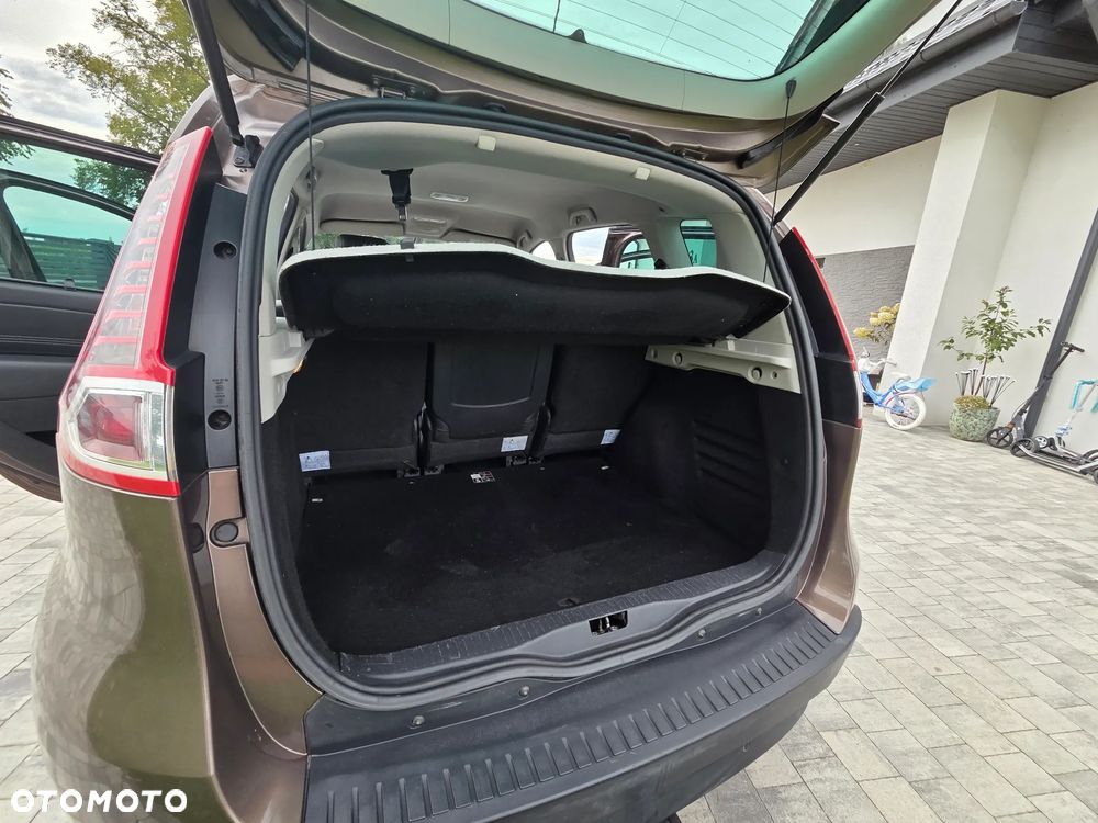 Renault Scenic dCi 130 FAP Dynamique - 16