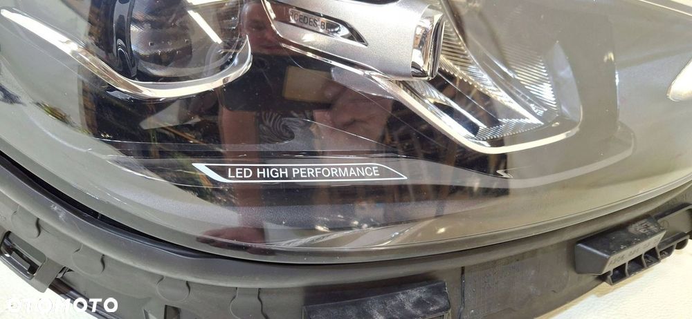 LAMPA PRZÓD PRAWA MERCEDES C-KLASA W206 LED HIGH PERFORMANCE A2069068204 - 4