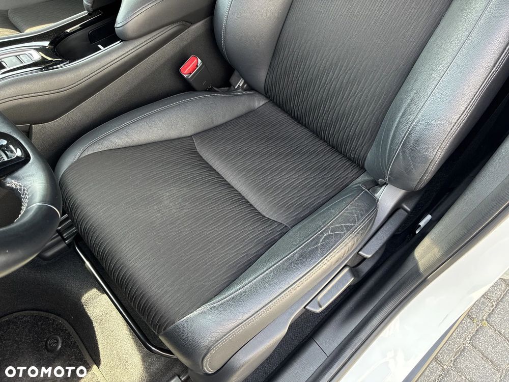 Honda HR-V 1.5 Executive (ADAS) - 12