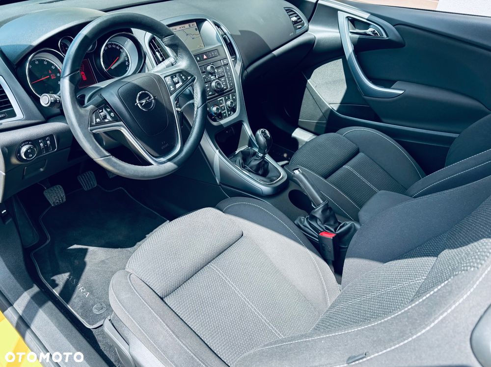Opel Astra GTC 1.6 Turbo Edition - 13