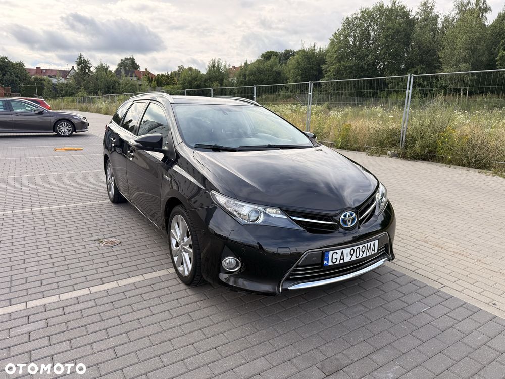 Toyota Auris - 1