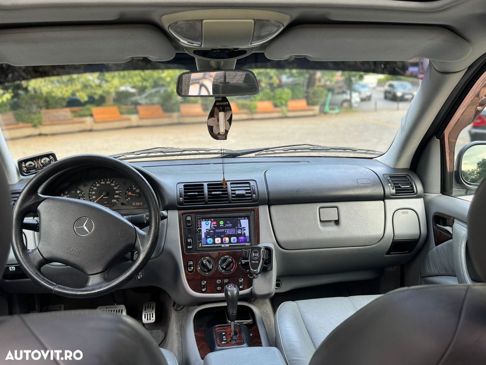 Mercedes-Benz ML - 4