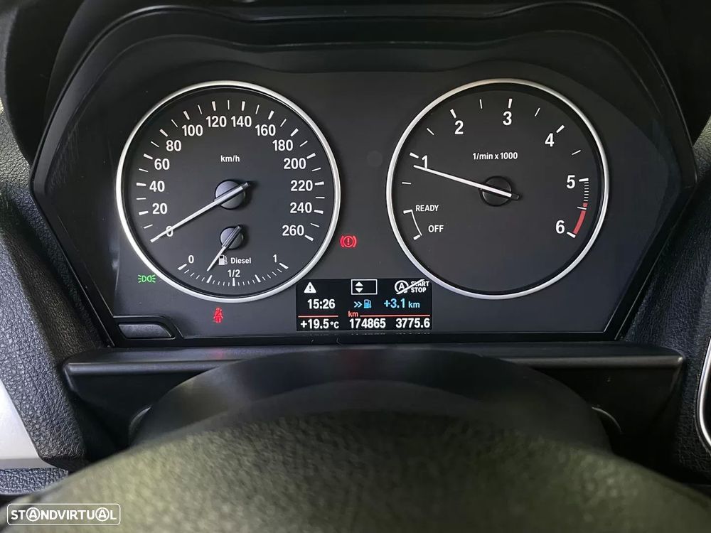 BMW 116 d EDynamics Line Urban - 23