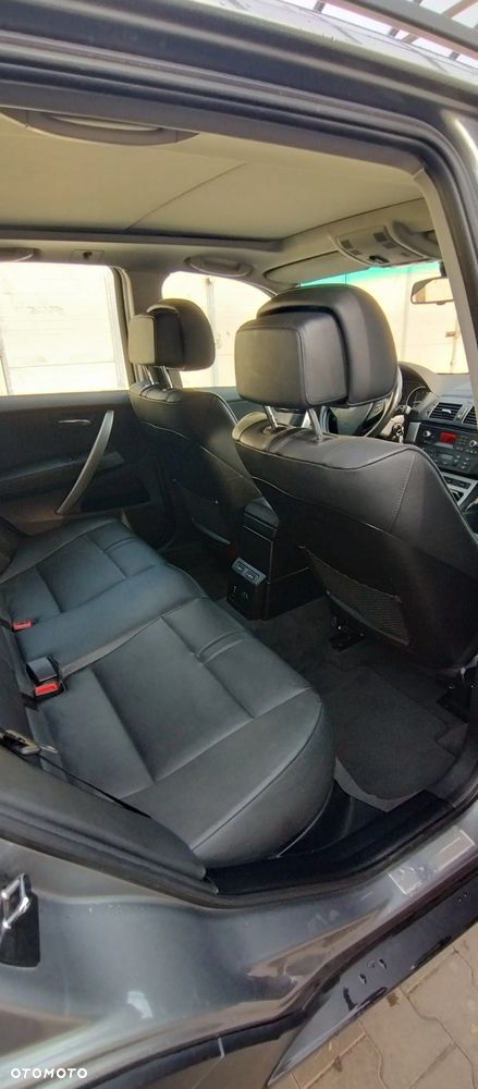 BMW X3 xDrive20i Limited Sport Edition - 8