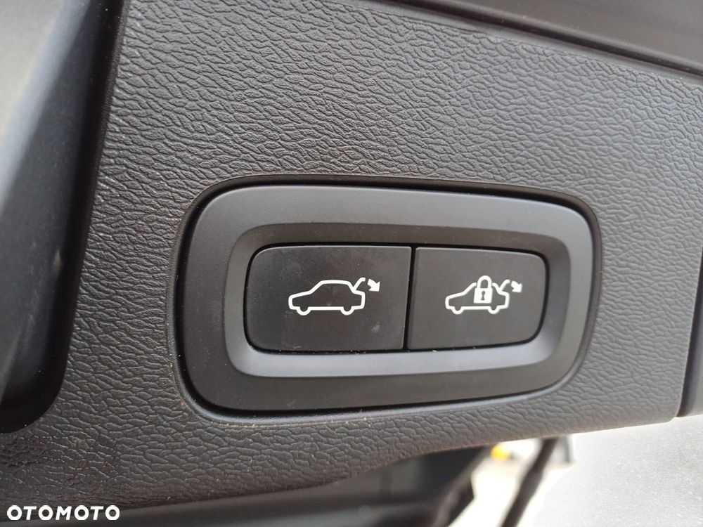 Volvo XC 60 - 20