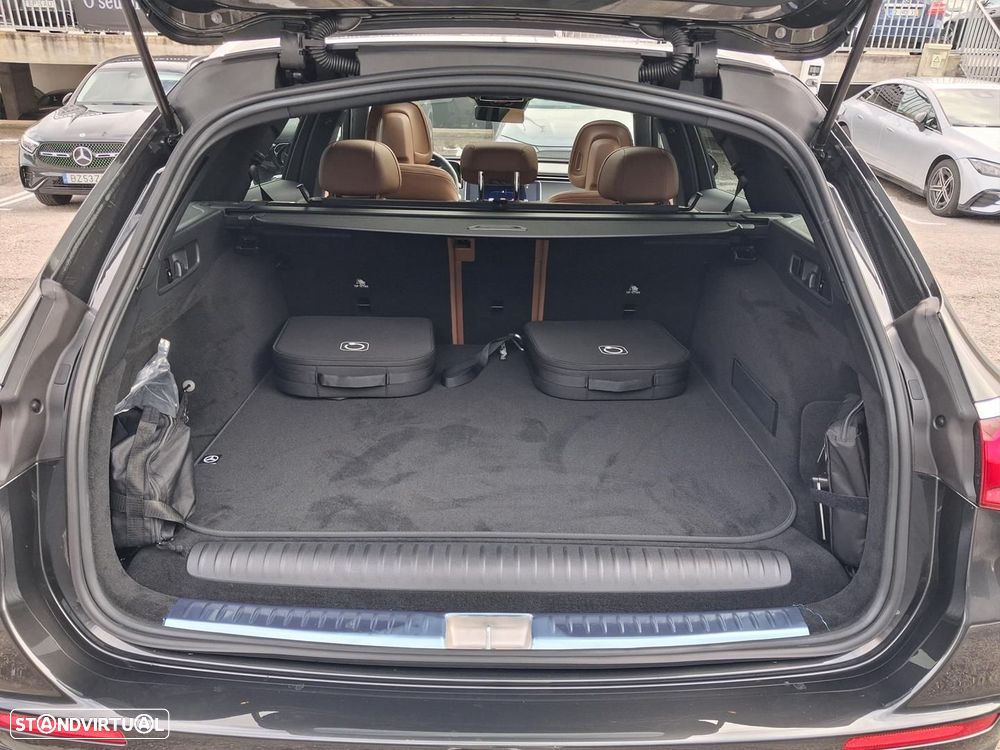 Mercedes-Benz E 300 de - 13