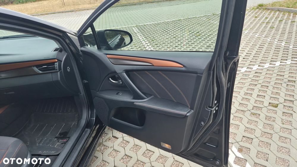 Toyota Avensis 1.8 Prestige - 23