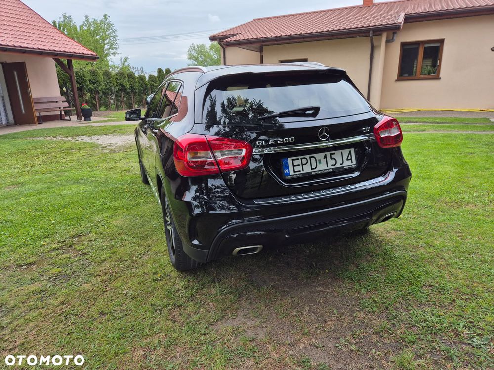 Mercedes-Benz GLA 200 (CDI) d 7G-DCT AMG Line - 7