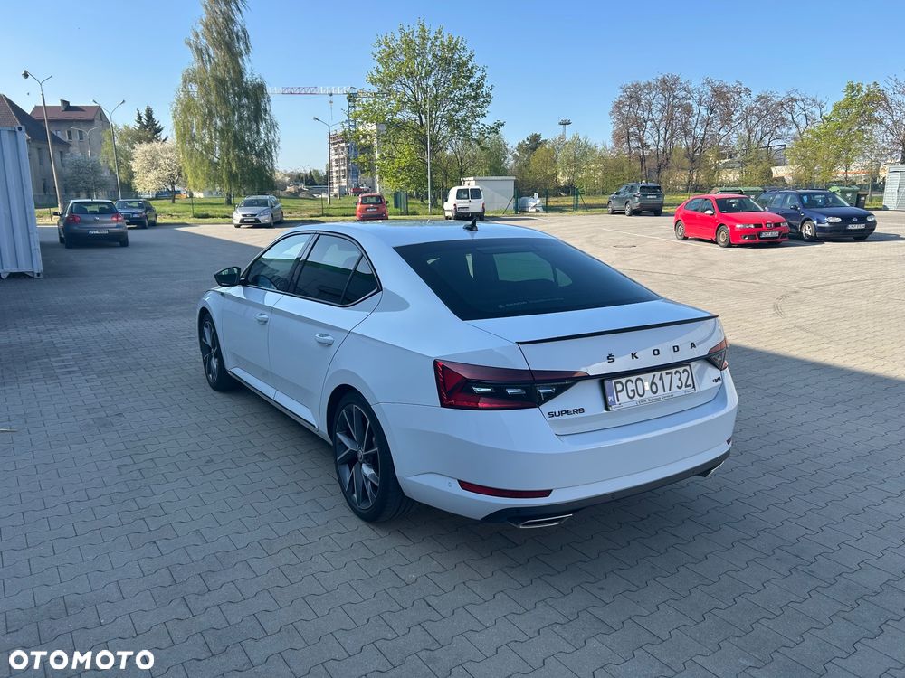 Skoda Superb 2.0 TSI 4x4 Sportline DSG - 5