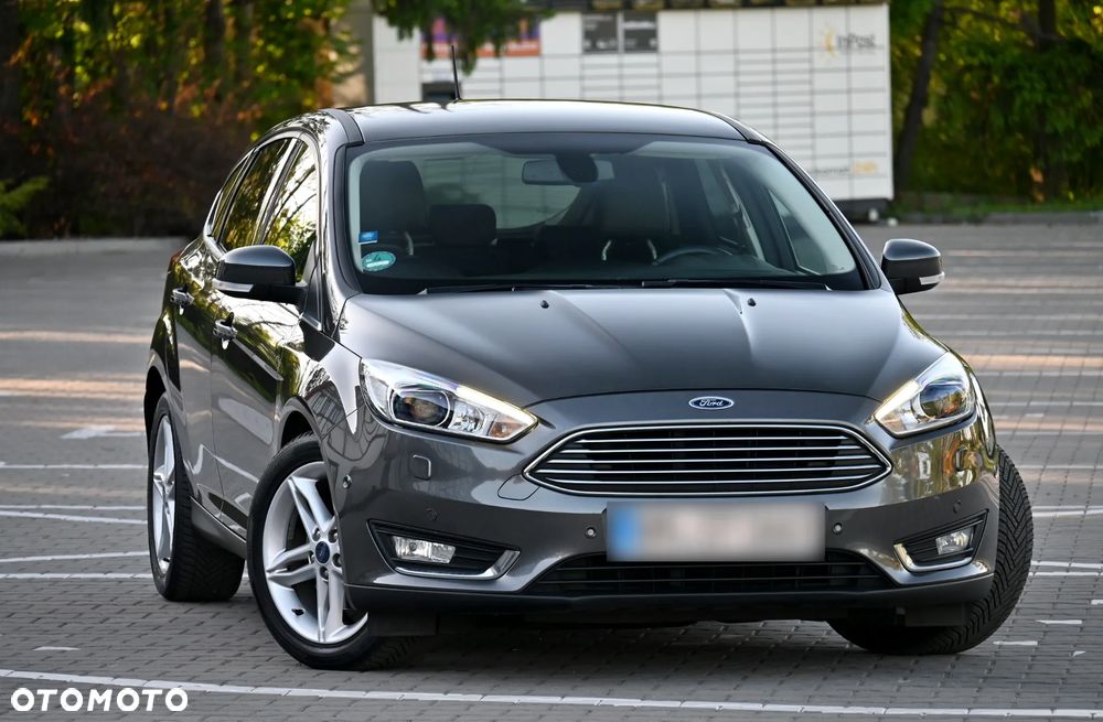 Ford Focus 1.5 EcoBoost Titanium - 5