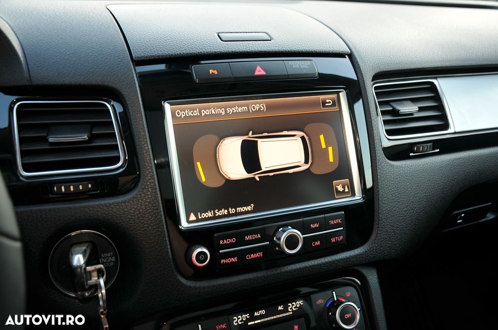 Volkswagen Touareg - 14