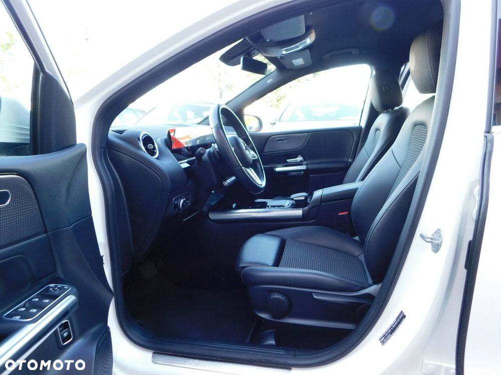 Mercedes-Benz Klasa B 180 d 7G-DCT Progressive - 13