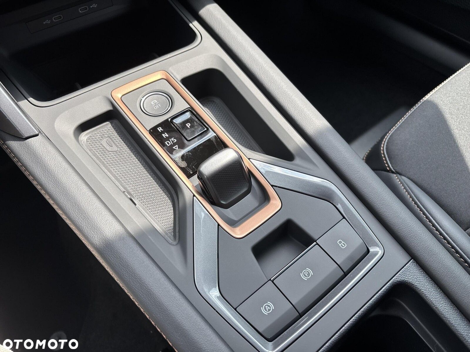 Cupra Leon 1.5 eTSI DSG - 21