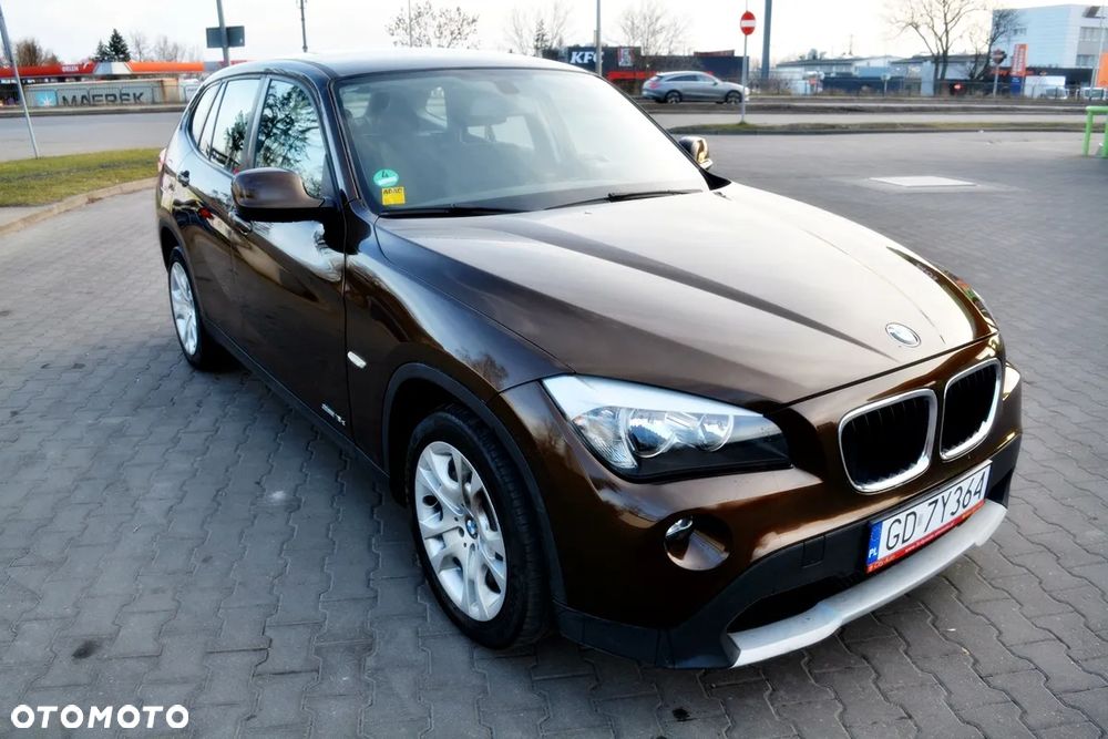 BMW X1 sDrive18d xLine - 2
