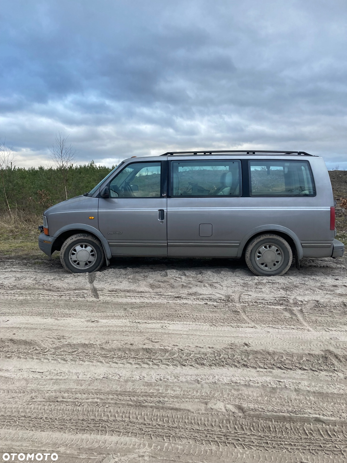 Chevrolet Astro 4.3i V6 - 4