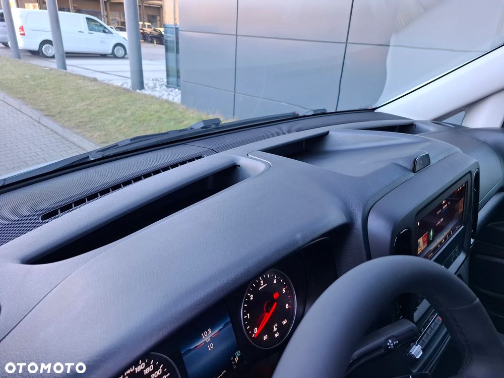 Mercedes-Benz Vito 116 CDI 4x4 Furgon PRO Długi 3200 mm - 34