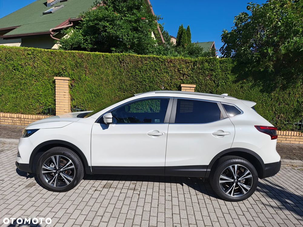 Nissan Qashqai 1.3 DIG-T N-Connecta - 10