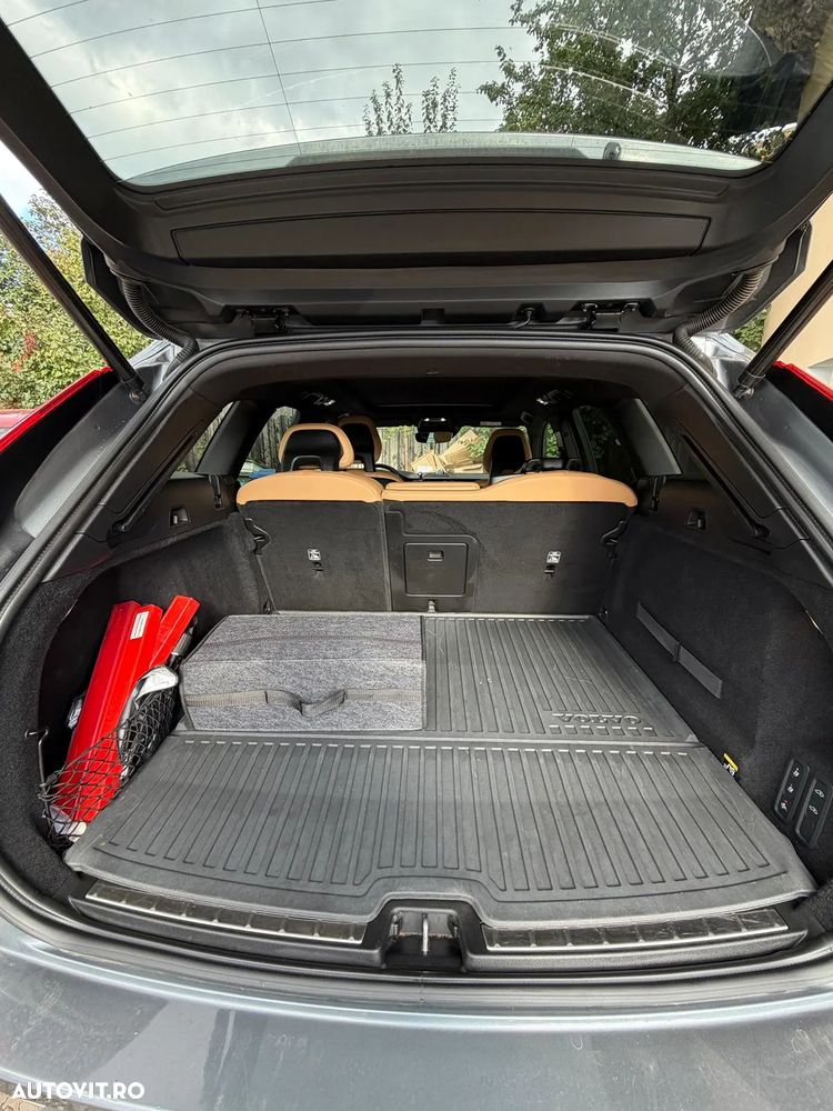 Volvo XC 60 ver-t8-twin-engine-awd-inscription - 7