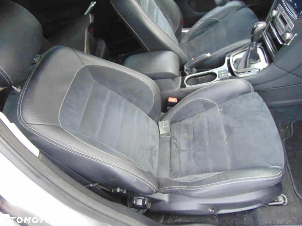 FOTEL PRAWY PRZÓD FORD MONDEO MK4 EUROPA - 1