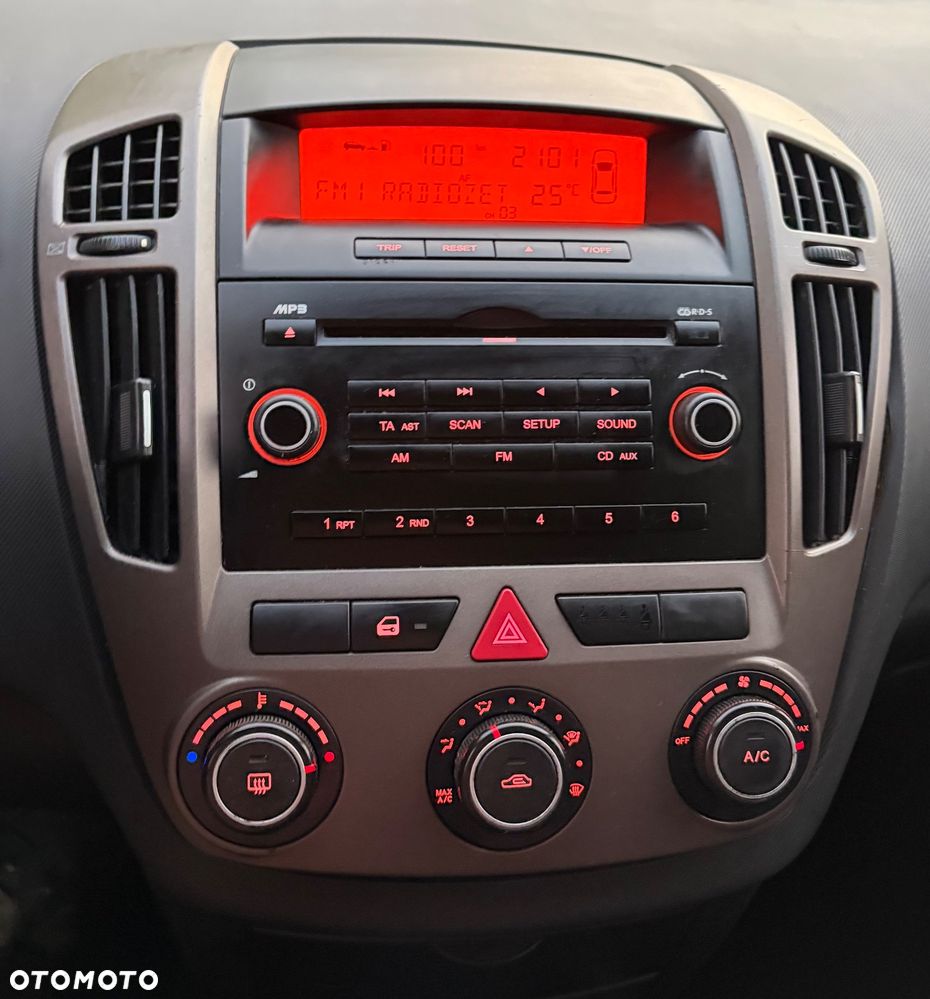 Kia Ceed 1.6 Crdi L - 13