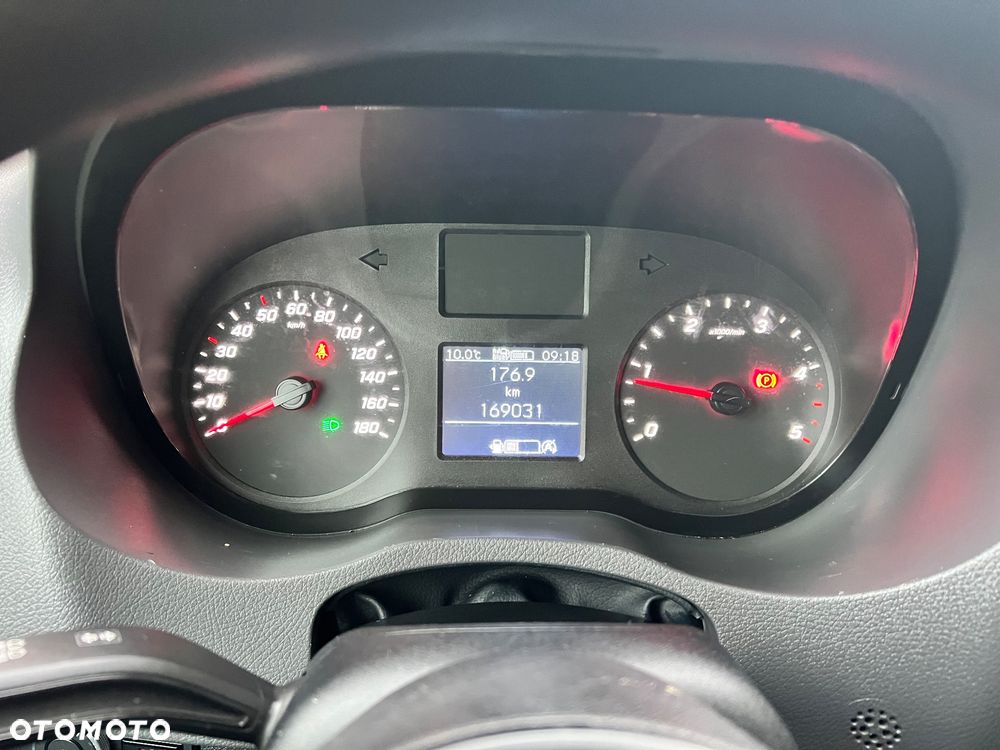 Mercedes-Benz Sprinter - 18