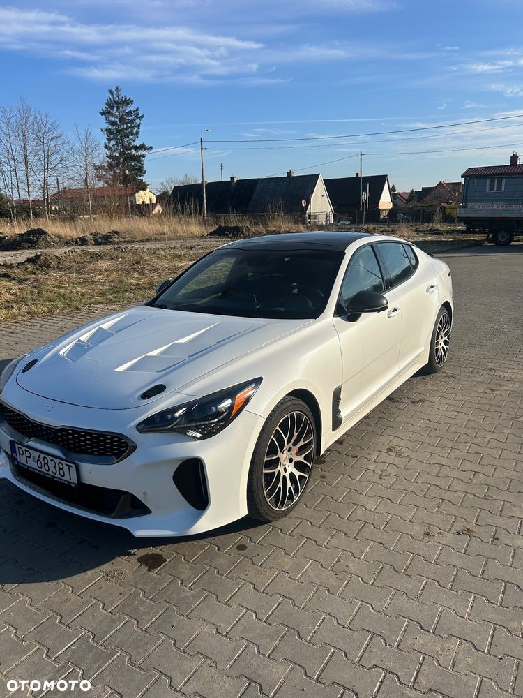 Kia Stinger 3.3 T-GDI V6 GT AWD - 10