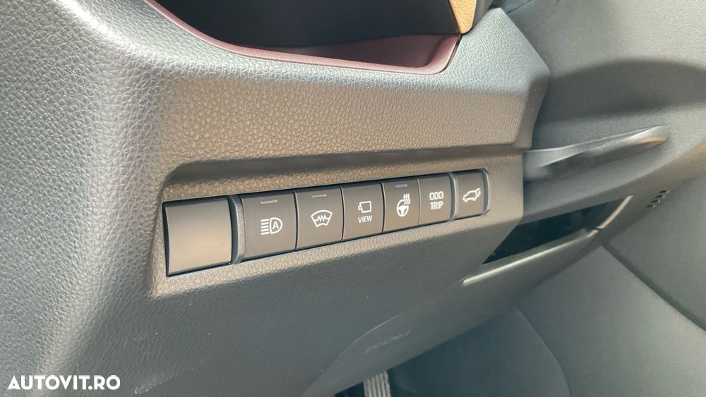 Toyota RAV4 2.5 VVT-iE 4x4 Luxury - 33
