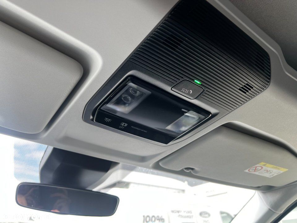 Ford Transit Connect - 13