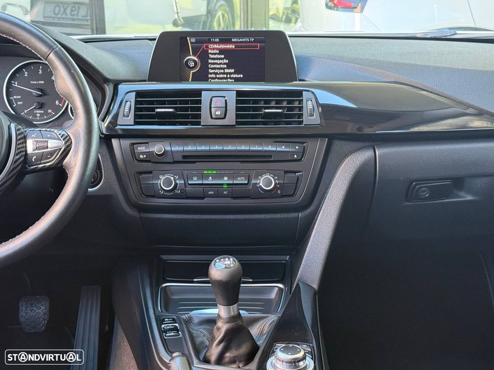 BMW 320 d EfficientDynamics Line Sport - 47