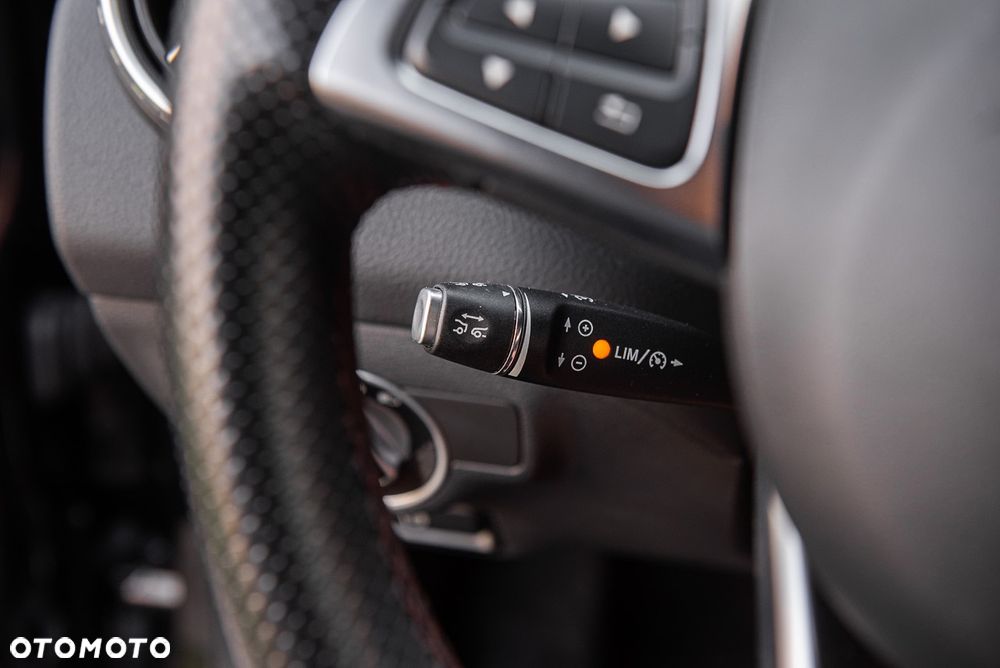 Mercedes-Benz GLA 200 (CDI) d 4Matic 7G-DCT AMG Line - 23