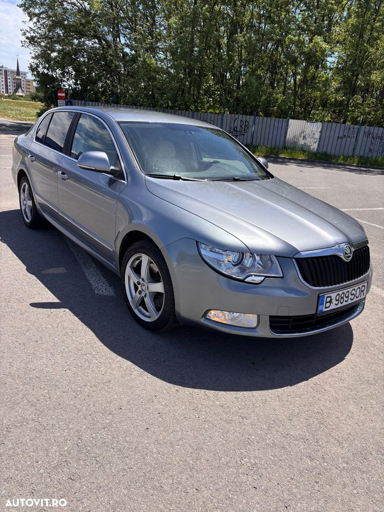 Skoda Superb 2.0 TDI Elegance DSG - 1