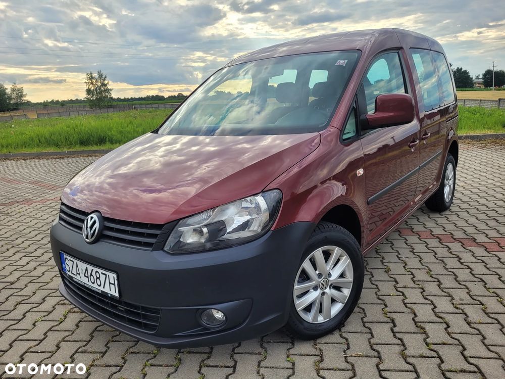 Volkswagen Caddy Comfortline BMT - 37