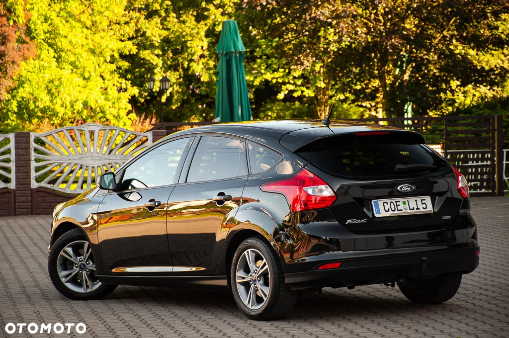 Ford Focus 1.0 EcoBoost Hybrid ACTIVE - 17