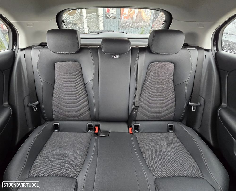 Mercedes-Benz A 200 Progressive Aut. - 22