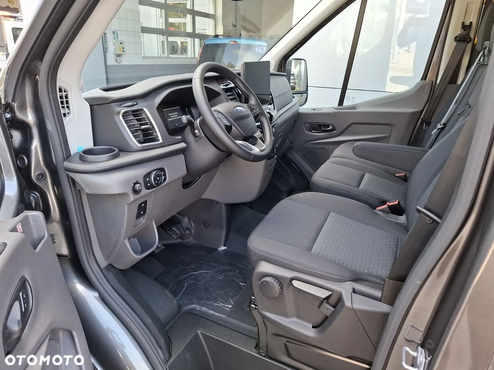 Ford Transit DCIV Brygadowy, Brygadówka - 19