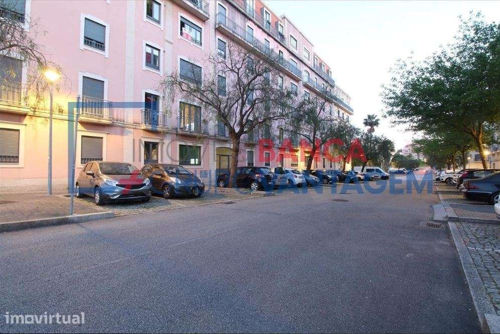 Apartamento, para venda, Vila Nova de Gaia - Oliveira do Douro - Grande imagem: 2/13