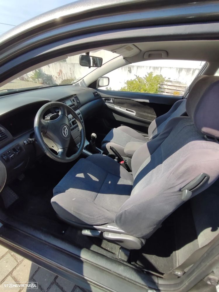 Toyota Corolla - 4