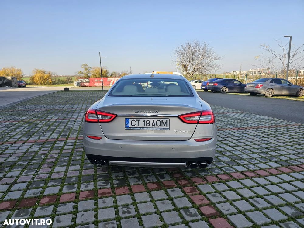 Maserati Quattroporte - 3