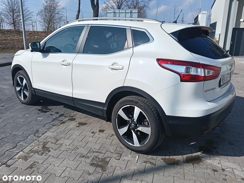 Nissan Qashqai 1.2 DIG-T N-Connecta - 2