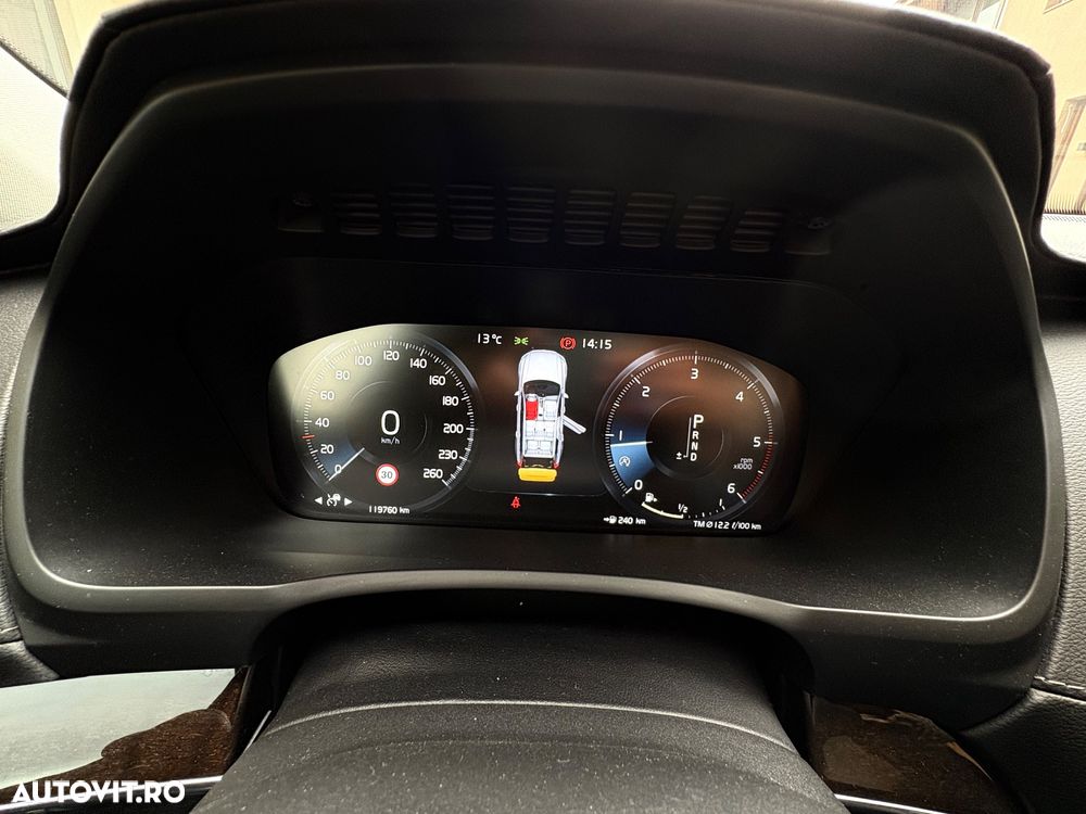 Volvo XC 90 D5 AWD Geartronic Inscription - 11