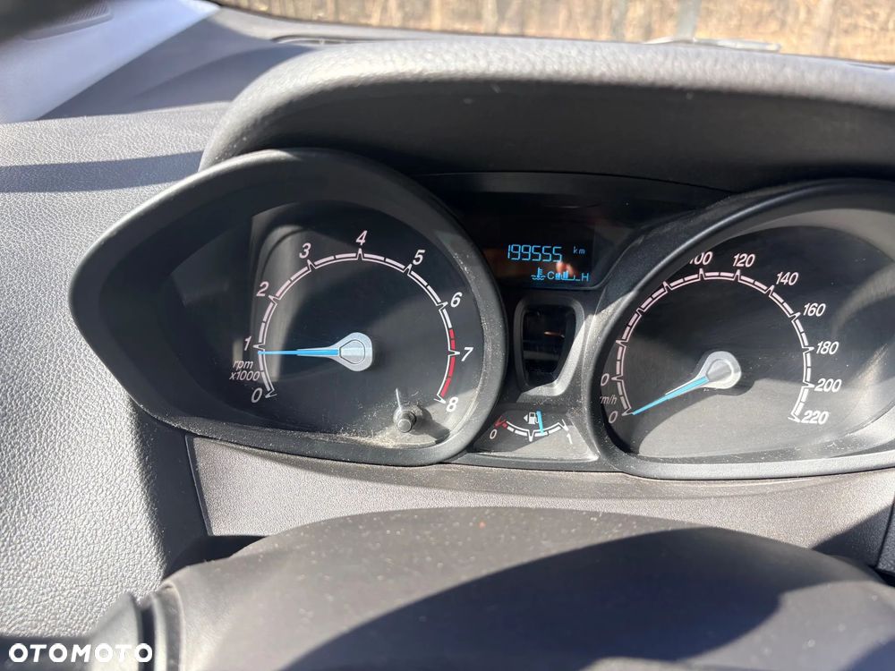 Ford Transit Courier Trend - 12