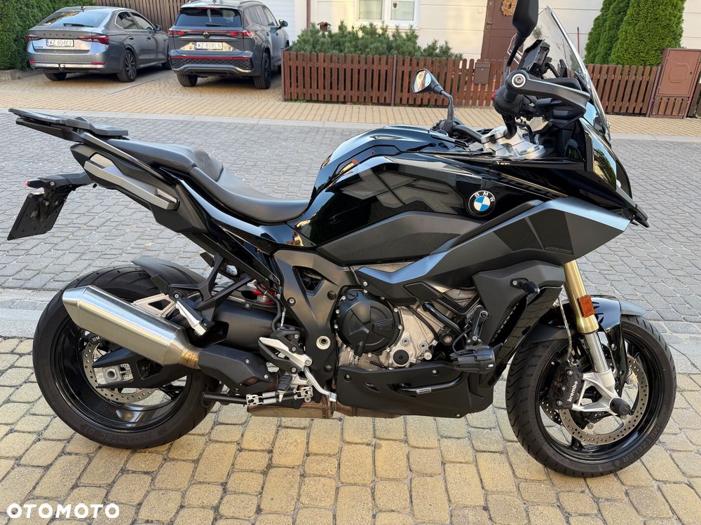 BMW XR - 3