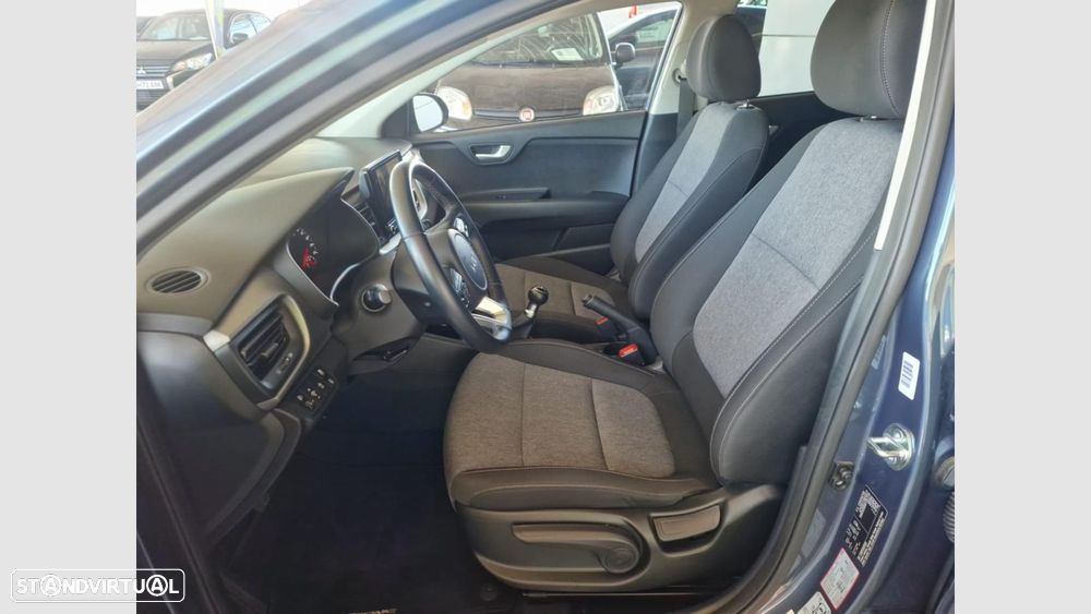 Kia Stonic 1.2 Dynamic - 11