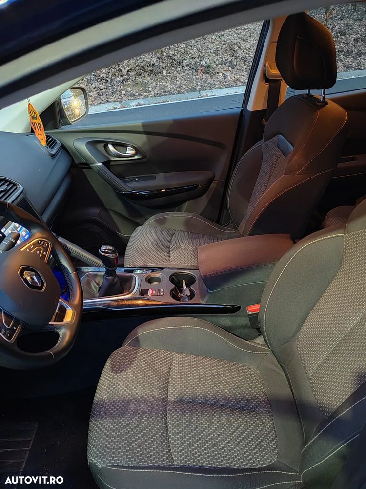 Renault Kadjar TCe 140 GPF BUSINESS EDITION - 19