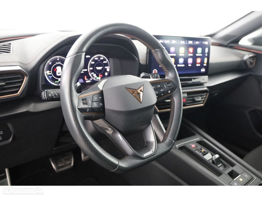 Cupra Formentor 1.4 e-Hybrid DSG VZ - 18