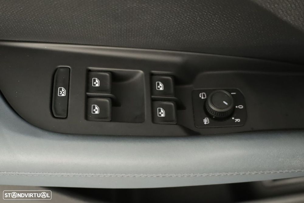 Cupra Terramar 1.5 e-Hybrid DSG - 19